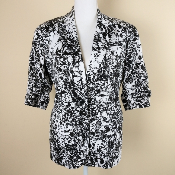Coldwater Creek Jackets & Blazers - Coldwater Creek Black/White Ruched Sleeve Blazer Jacket